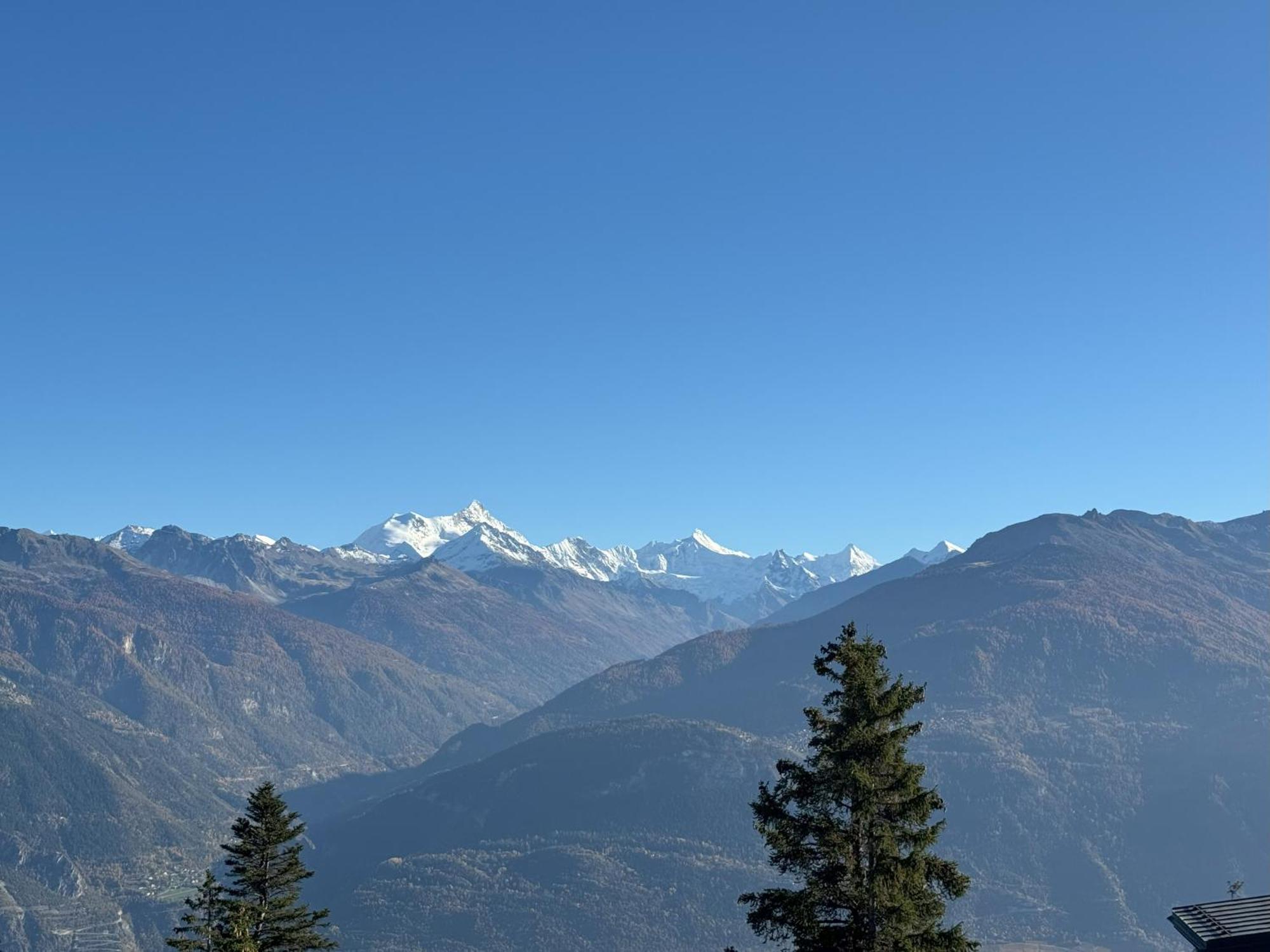 Crans Montana Suites Exteriér fotografie